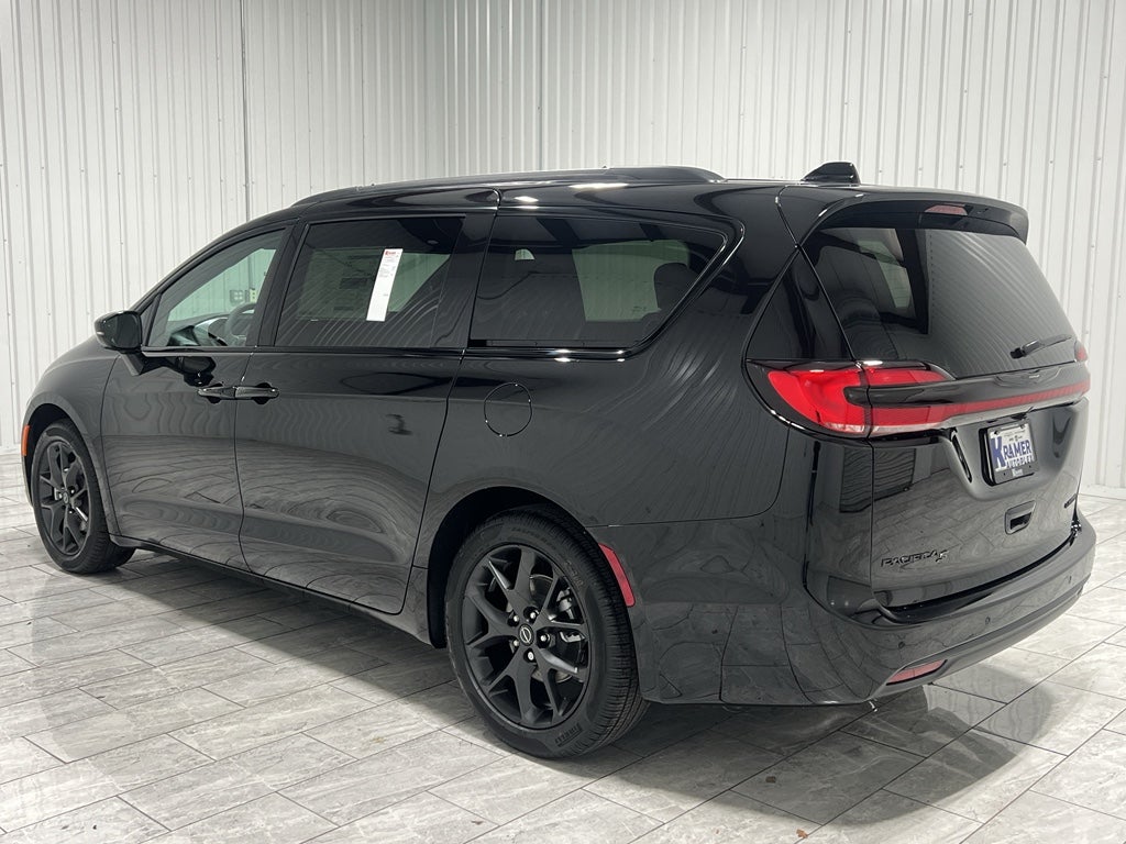 2026 Chrysler Pacifica PACIFICA LIMITED