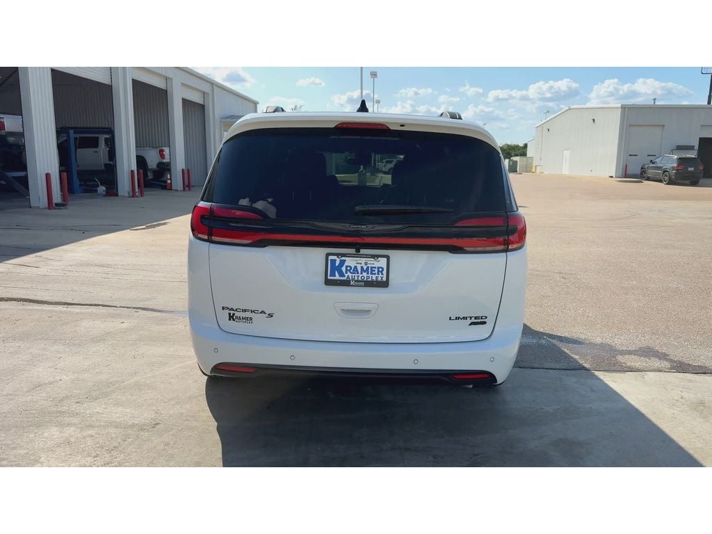 2026 Chrysler Pacifica Limited