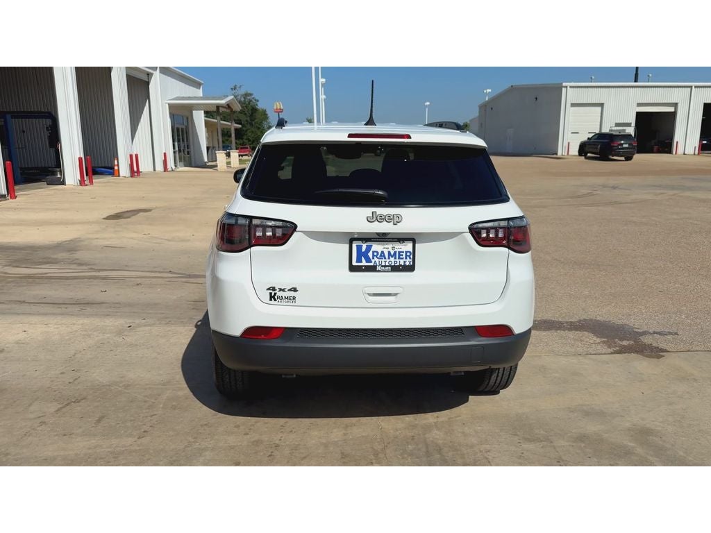 2026 Jeep Compass Latitude