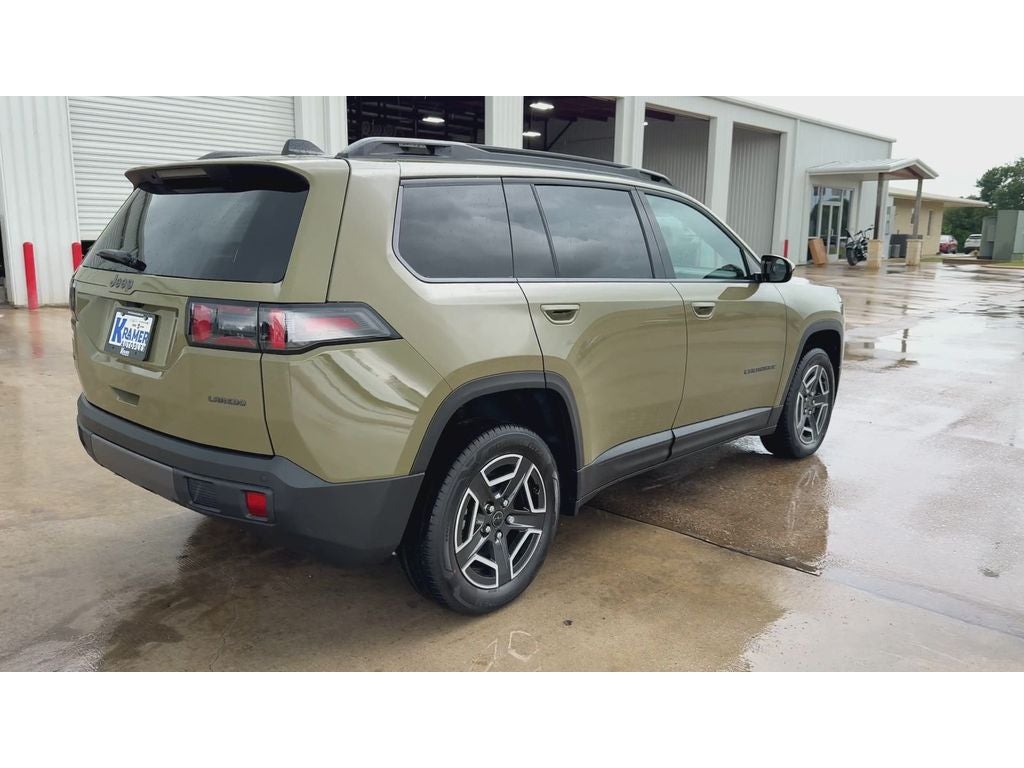 2026 Jeep Cherokee CHEROKEE LAREDO 4X4