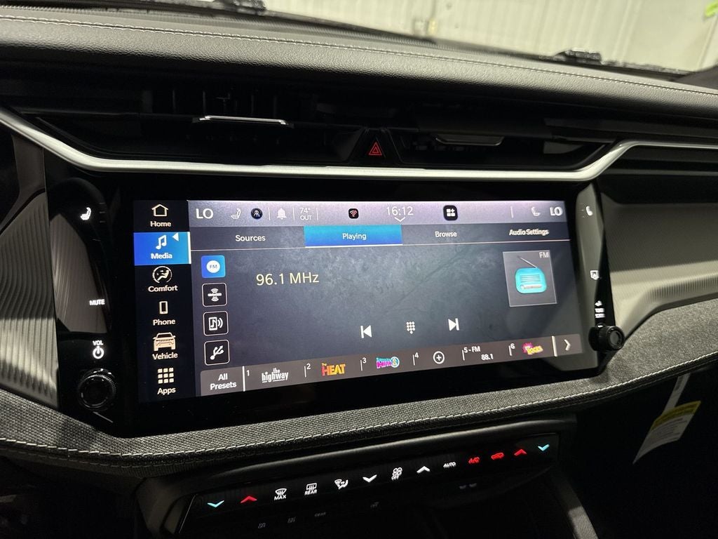 2026 Jeep Cherokee CHEROKEE LAREDO 4X4