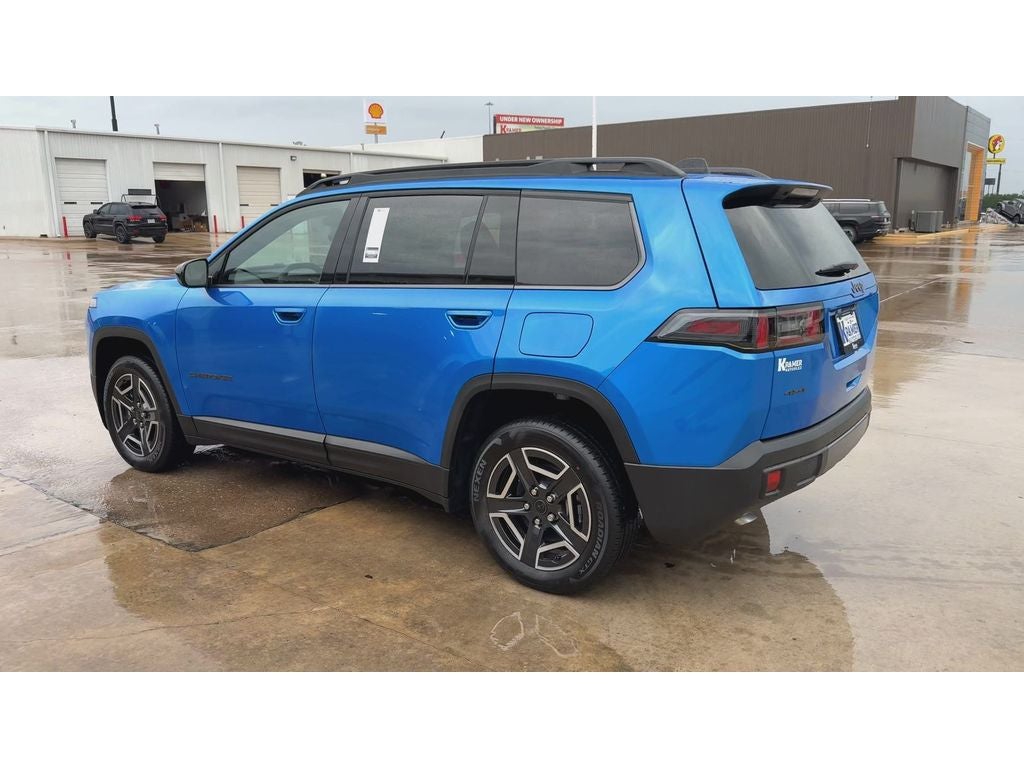 2026 Jeep Cherokee CHEROKEE LAREDO 4X4