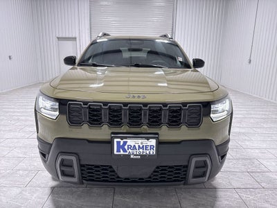 2026 Jeep Cherokee CHEROKEE LAREDO 4X4