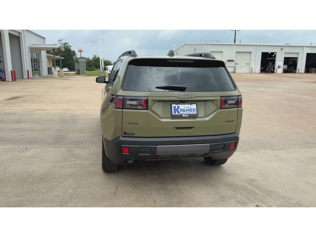 2026 Jeep Cherokee CHEROKEE LAREDO 4X4