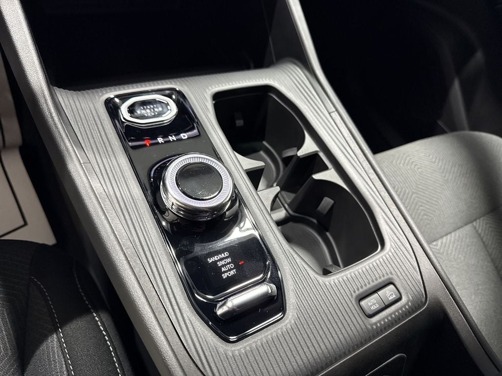 2026 Jeep Cherokee CHEROKEE LAREDO 4X4