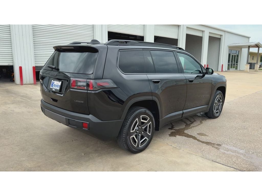 2026 Jeep Cherokee CHEROKEE LAREDO 4X4