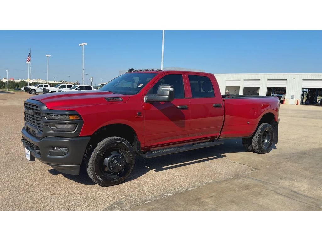 2026 RAM Ram 3500 RAM 3500 TRADESMAN CREW CAB 4X4 8' BOX