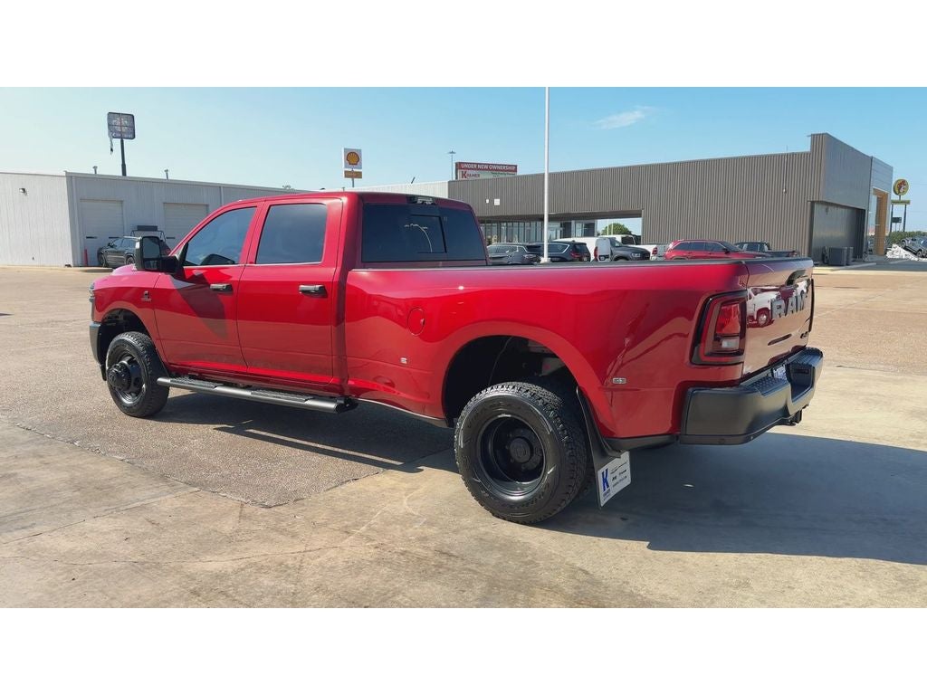 2026 RAM Ram 3500 RAM 3500 TRADESMAN CREW CAB 4X4 8' BOX
