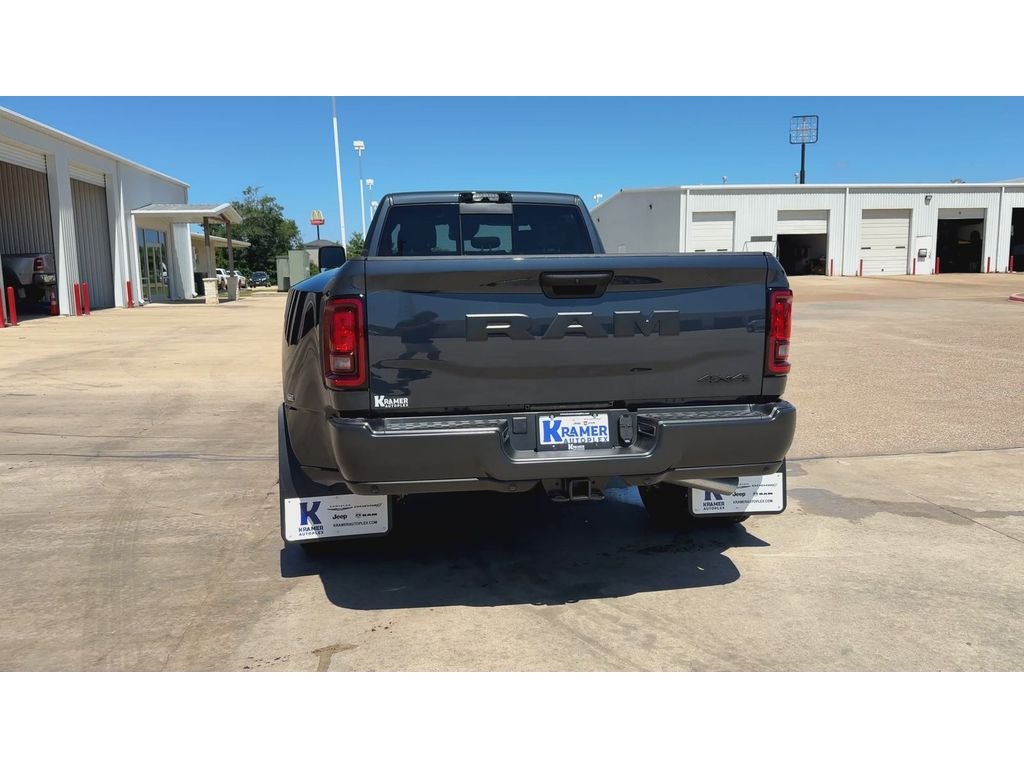 2026 RAM Ram 3500 RAM 3500 TRADESMAN CREW CAB 4X4 8' BOX