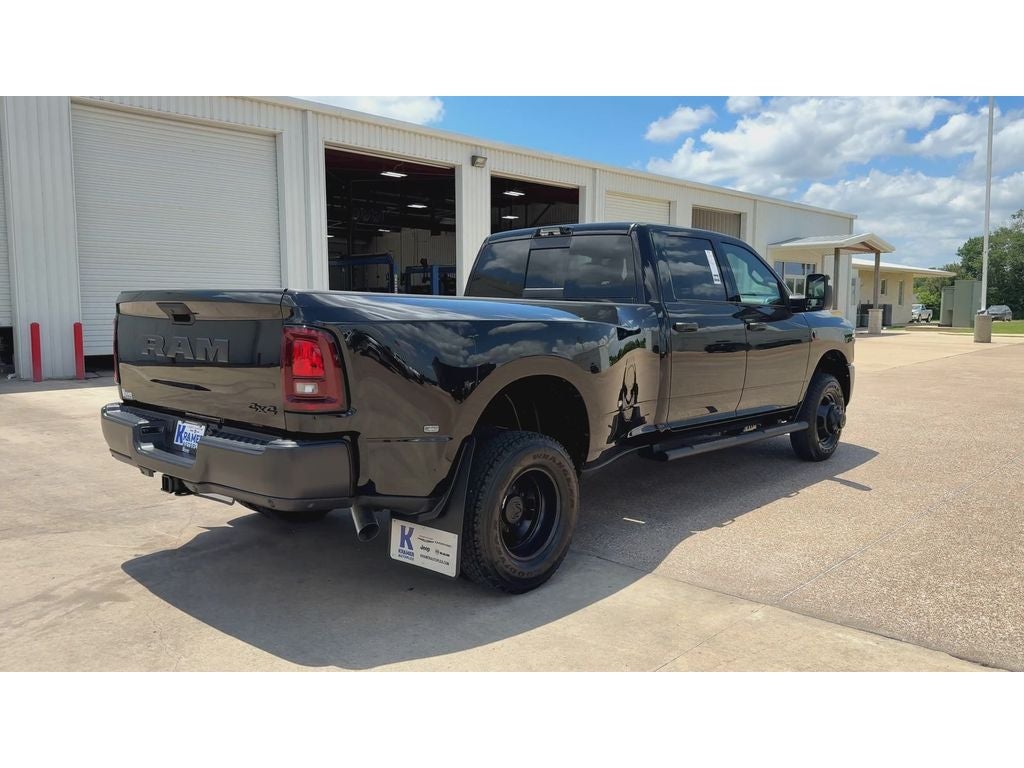 2026 RAM Ram 3500 RAM 3500 TRADESMAN CREW CAB 4X4 8' BOX