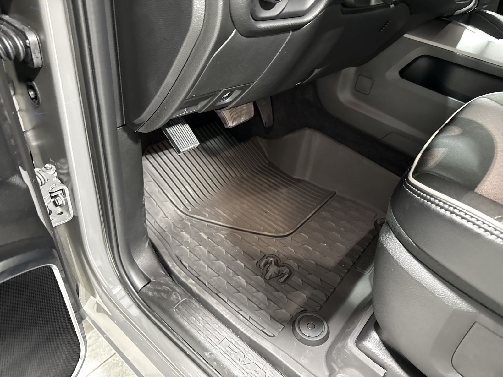 2027 RAM Ram 3500 Laramie