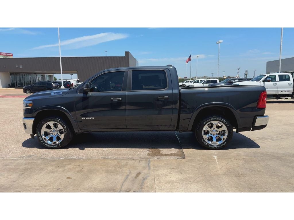 2026 RAM Ram 1500 RAM 1500 LONE STAR CREW CAB 4X4 5'7' BOX