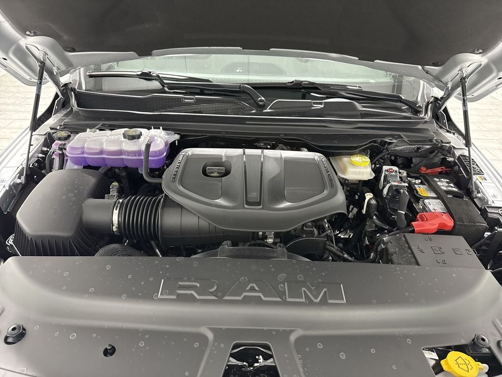 2026 RAM Ram 1500 RAM 1500 LONE STAR CREW CAB 4X4 5'7' BOX