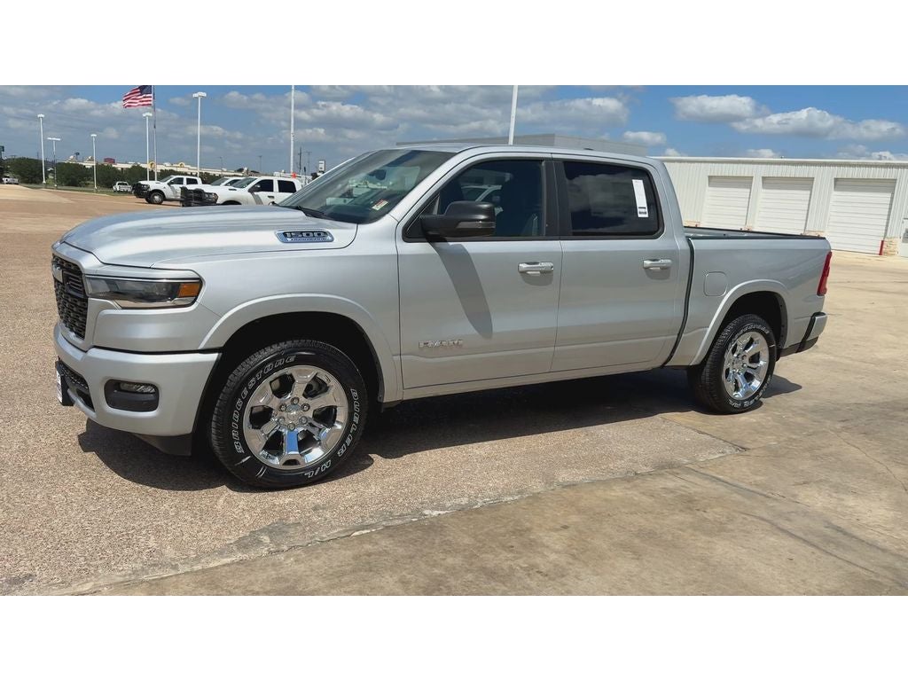 2026 RAM Ram 1500 RAM 1500 LONE STAR CREW CAB 4X4 5'7' BOX