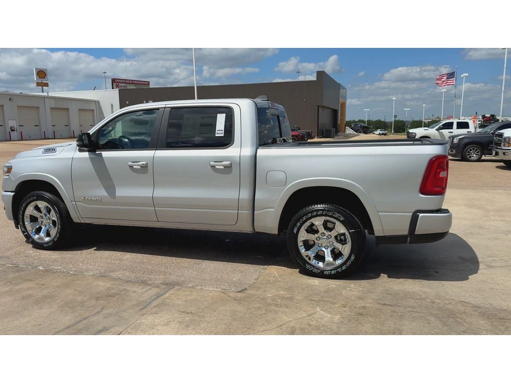 2026 RAM Ram 1500 RAM 1500 LONE STAR CREW CAB 4X4 5'7' BOX
