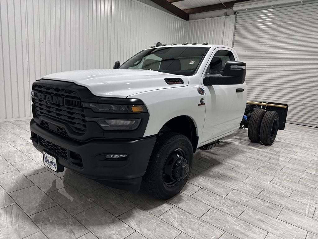 2026 RAM Ram 3500 Chassis Cab RAM 3500 TRADESMAN CHASSIS REGULAR CAB 4X4 60' CA