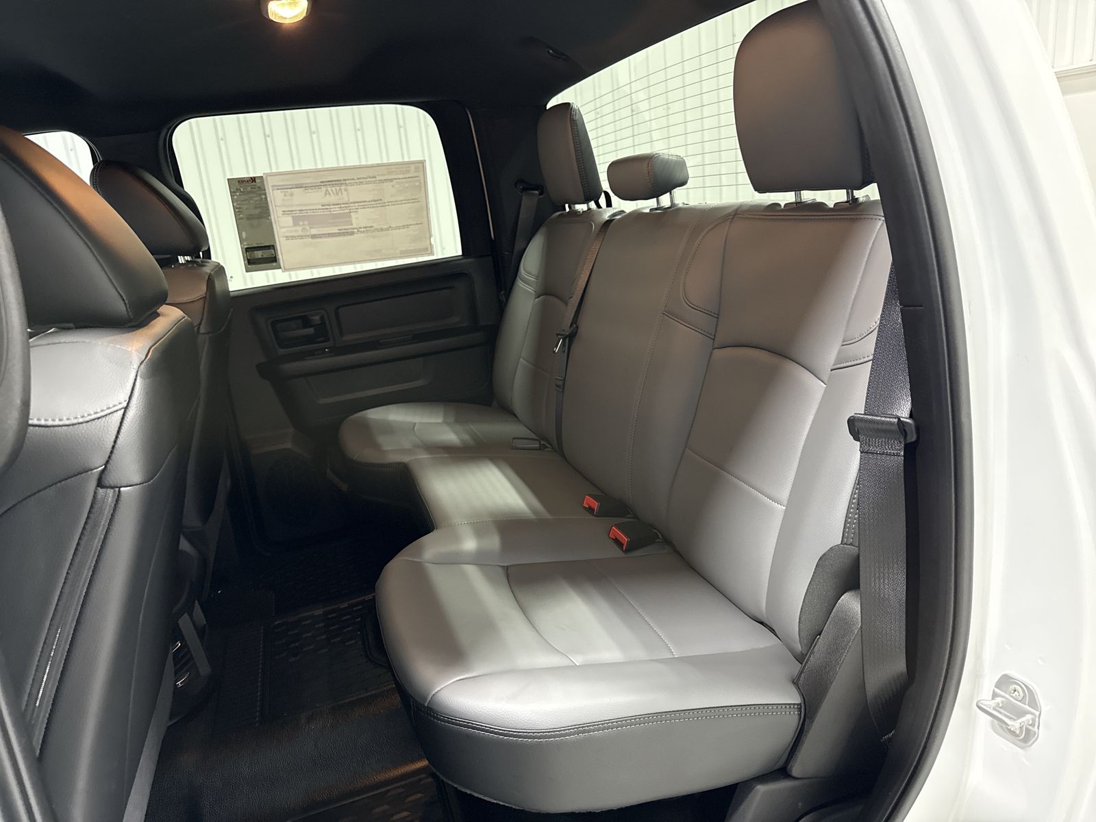 2027 RAM Ram 3500 Chassis Cab Tradesman