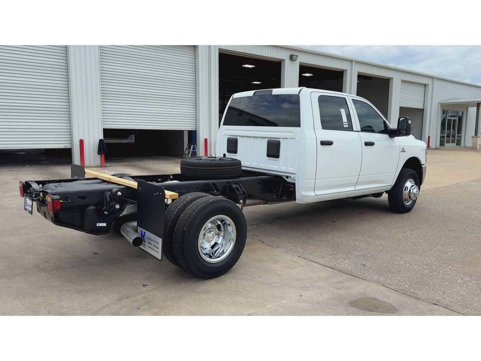 2027 RAM Ram 3500 Chassis Cab Tradesman