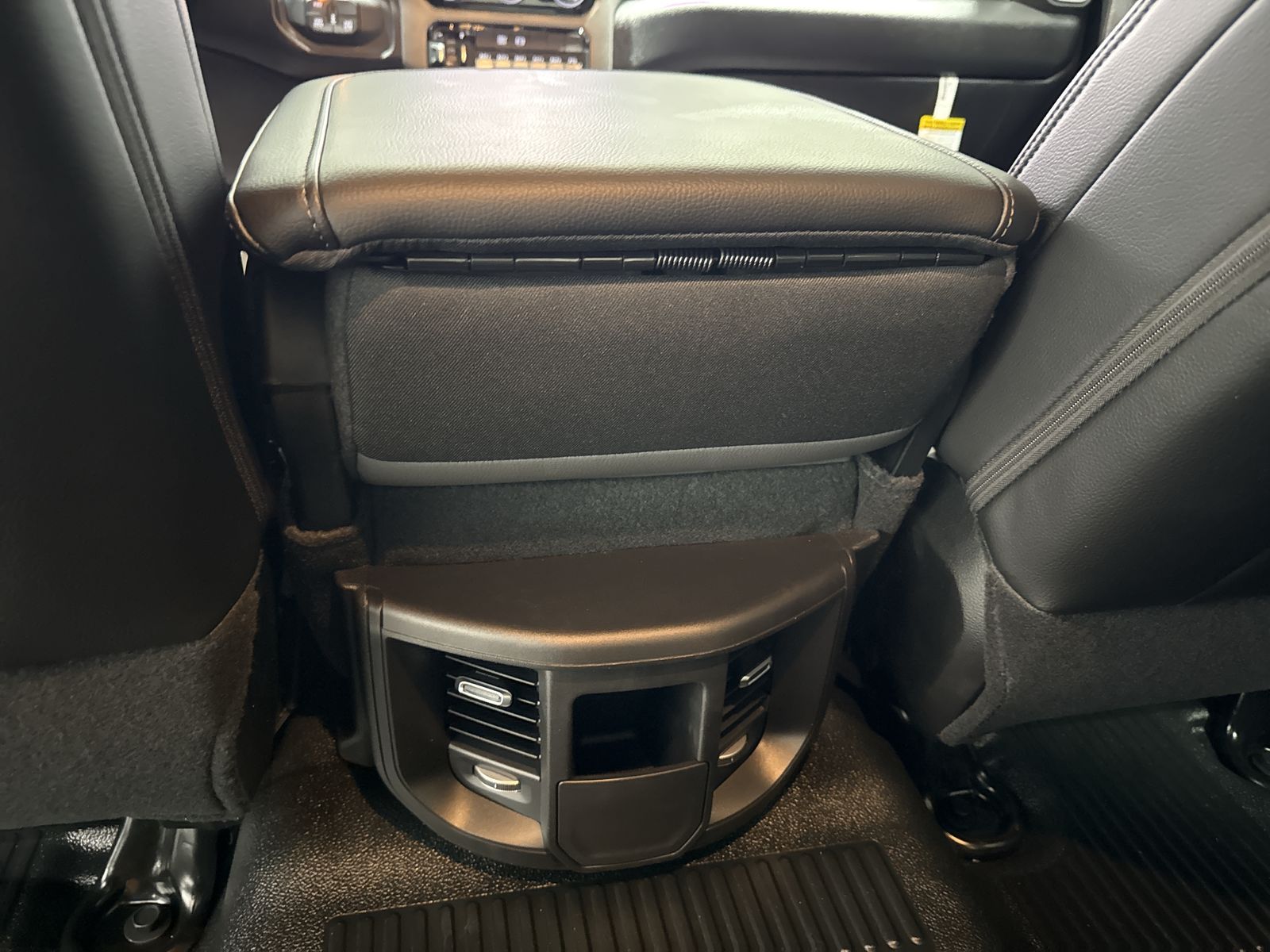 2027 RAM Ram 3500 Chassis Cab Tradesman