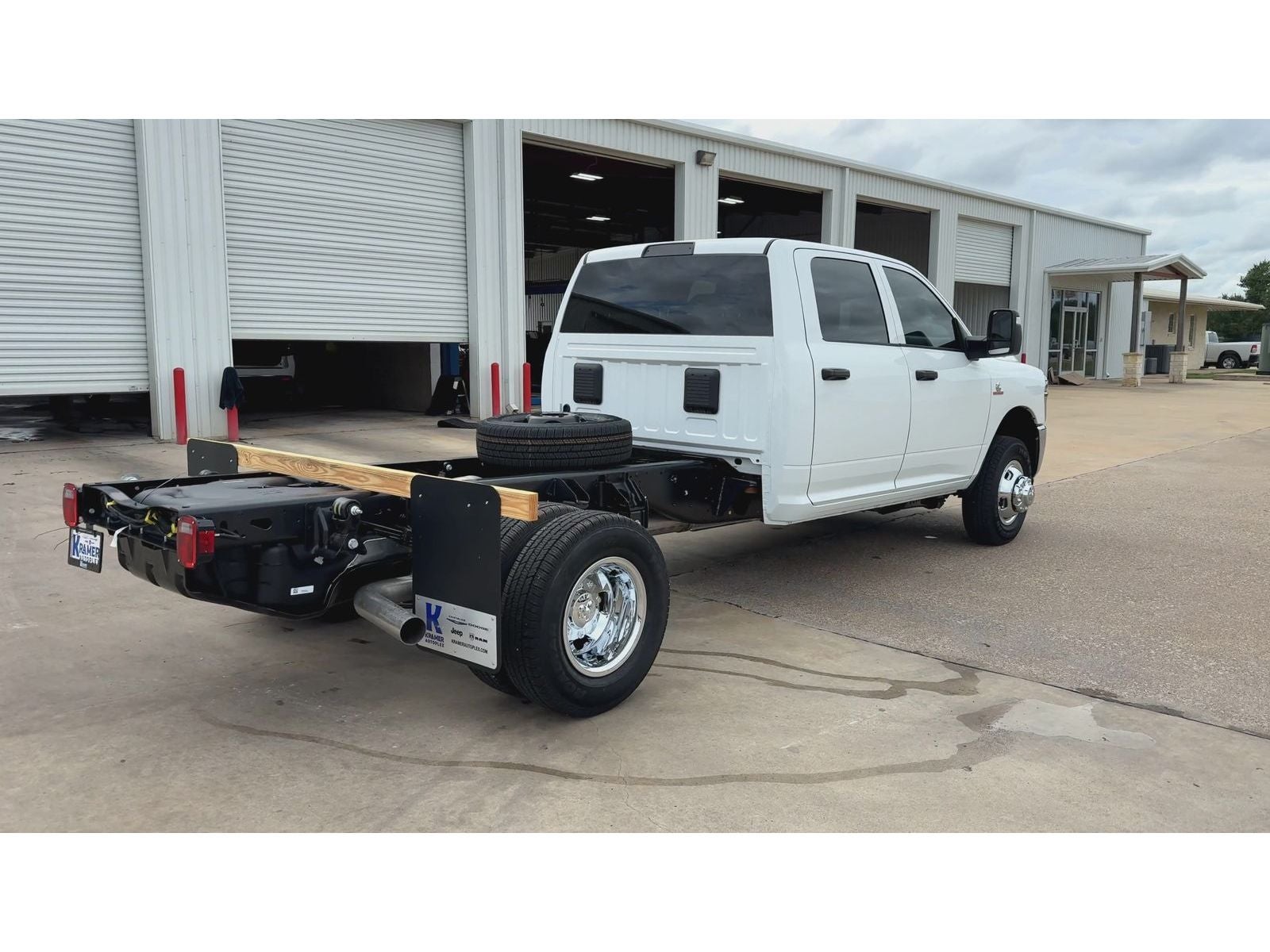 2027 RAM Ram 3500 Chassis Cab Tradesman