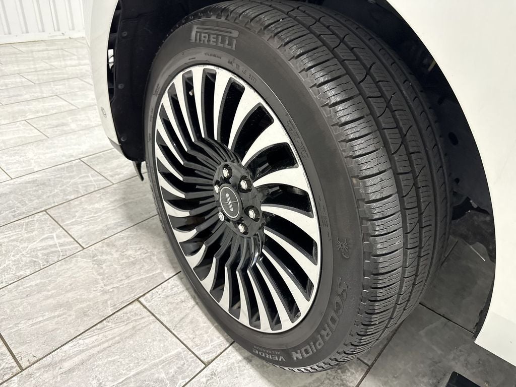 2020 Lincoln Navigator Black Label