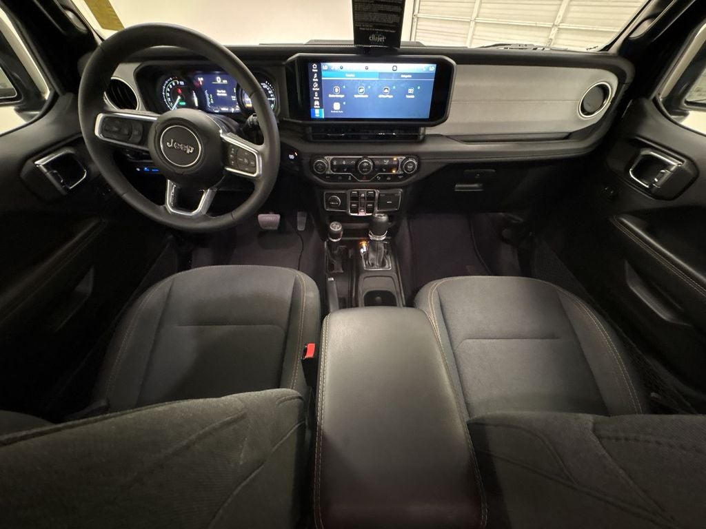 2025 Jeep Wrangler 4xe Sahara