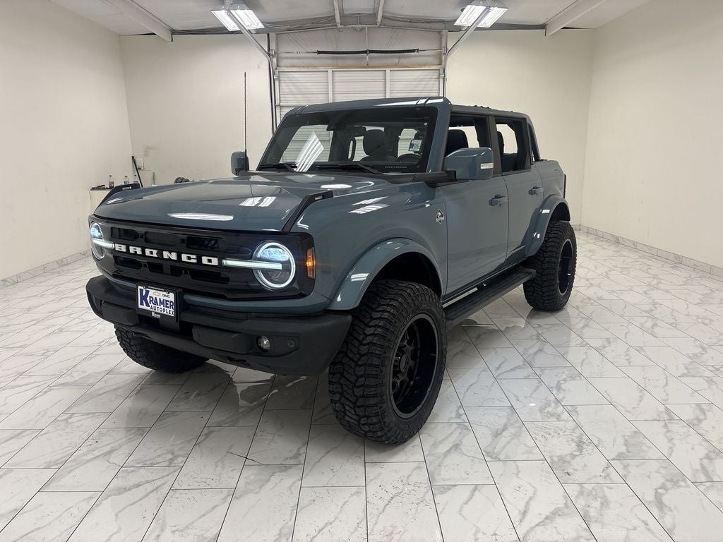 2022 Ford Bronco Outer Banks