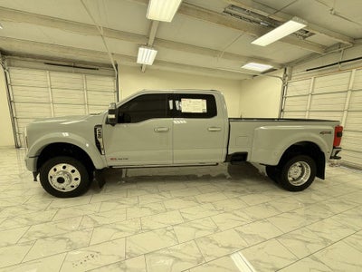 2026 Ford F-450 Platinum