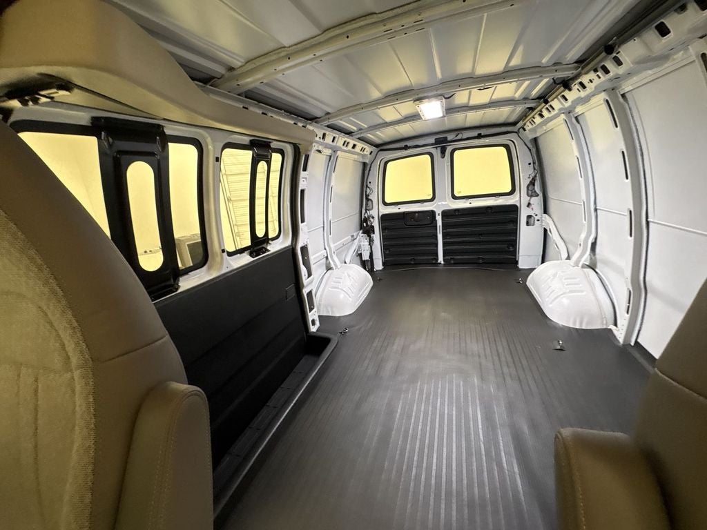 2026 Chevrolet Express Cargo WT