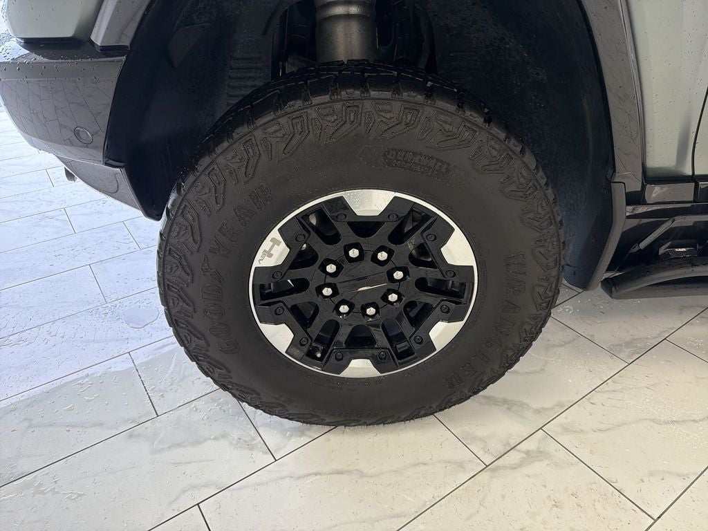 2024 GMC HUMMER EV SUV 3X
