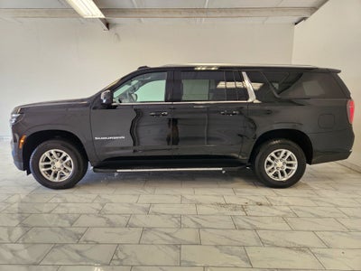 2025 Chevrolet Suburban LT