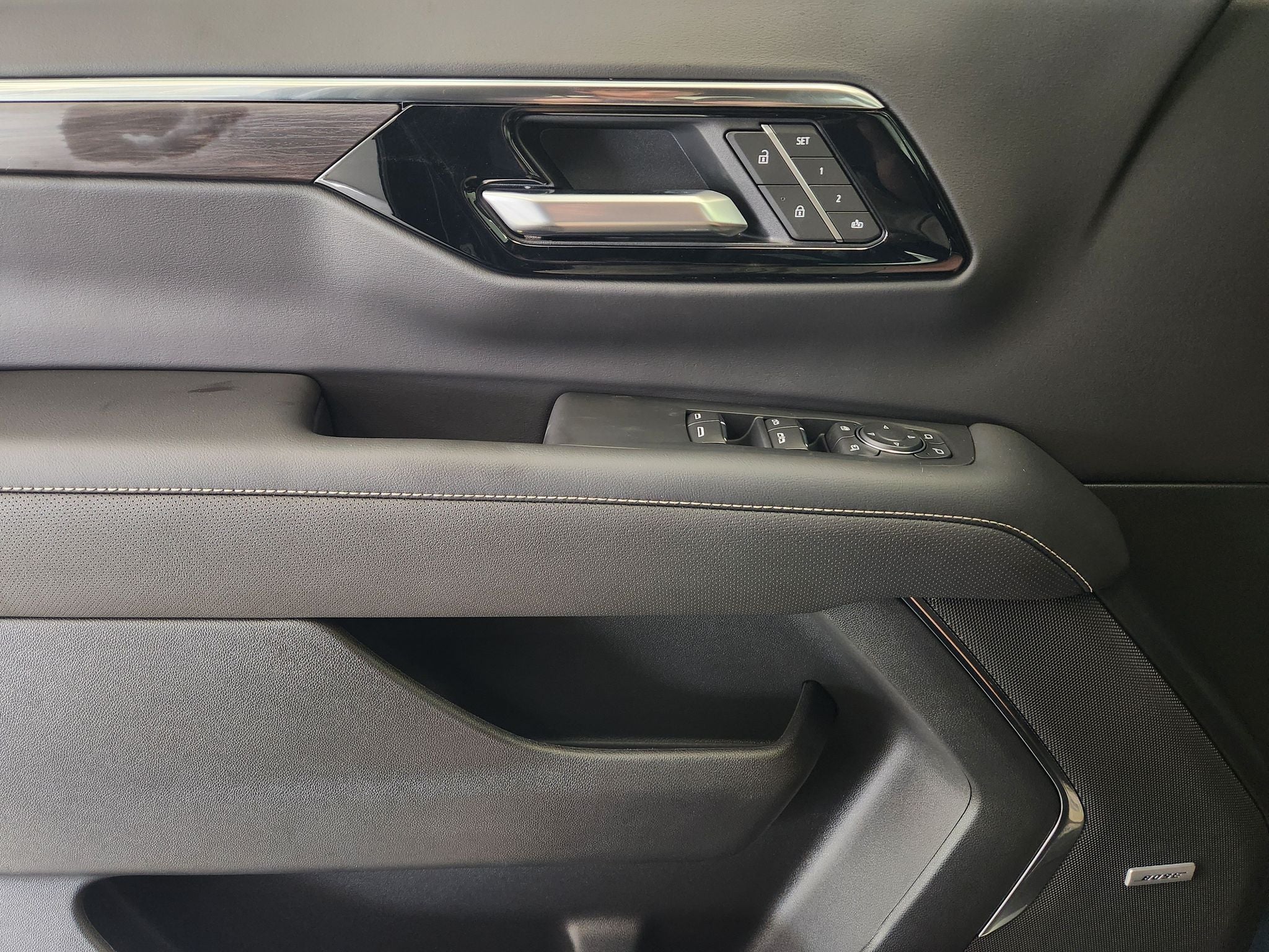 2027 Chevrolet Suburban Premier