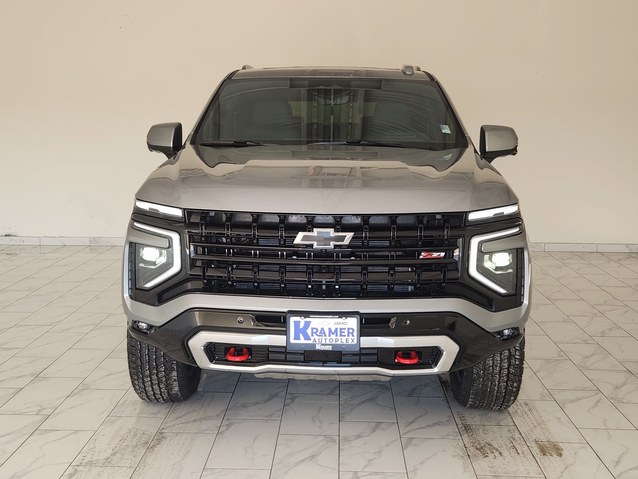 2027 Chevrolet Tahoe Z71 — photo 2