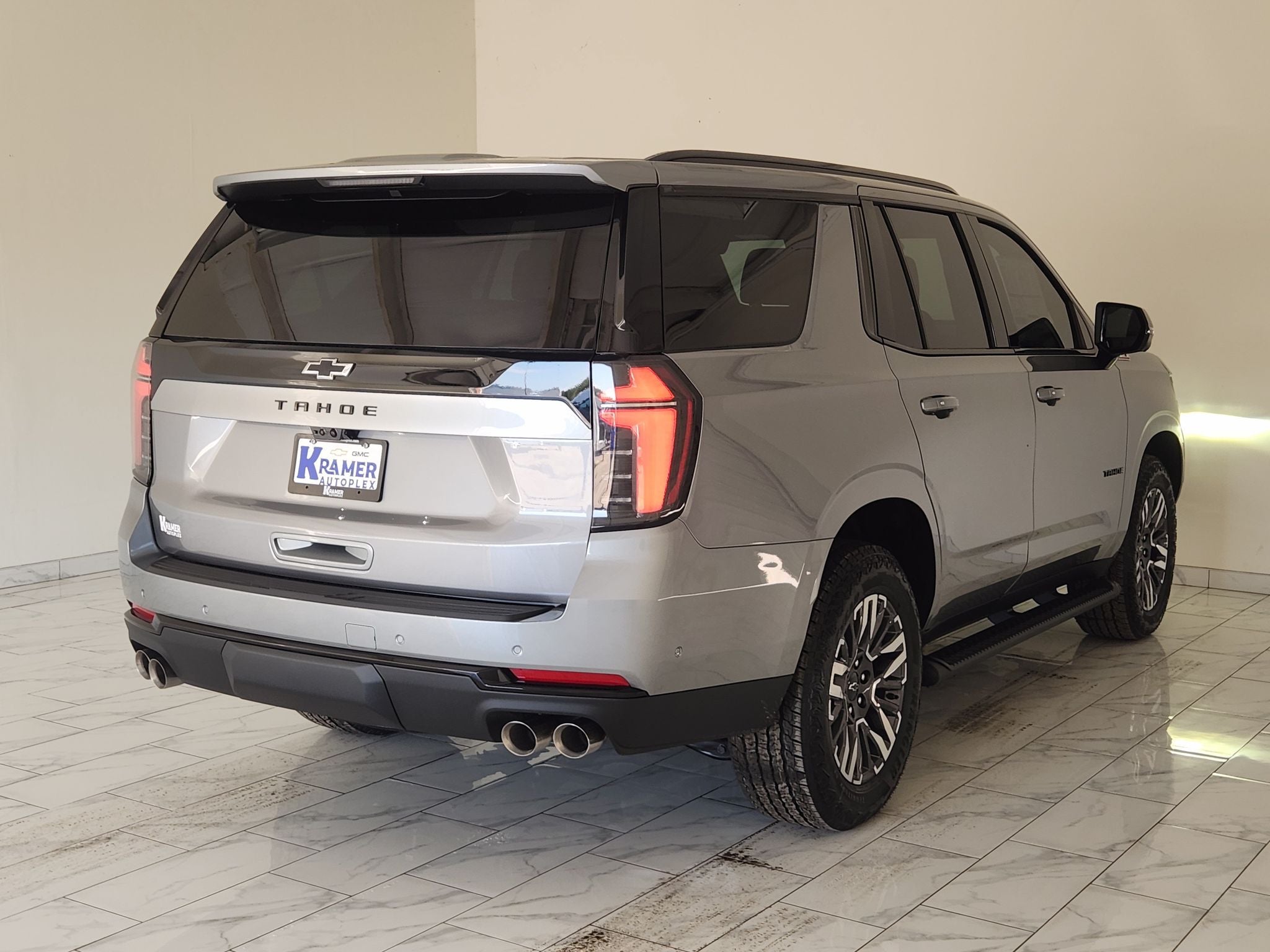 2027 Chevrolet Tahoe Z71 — photo 5