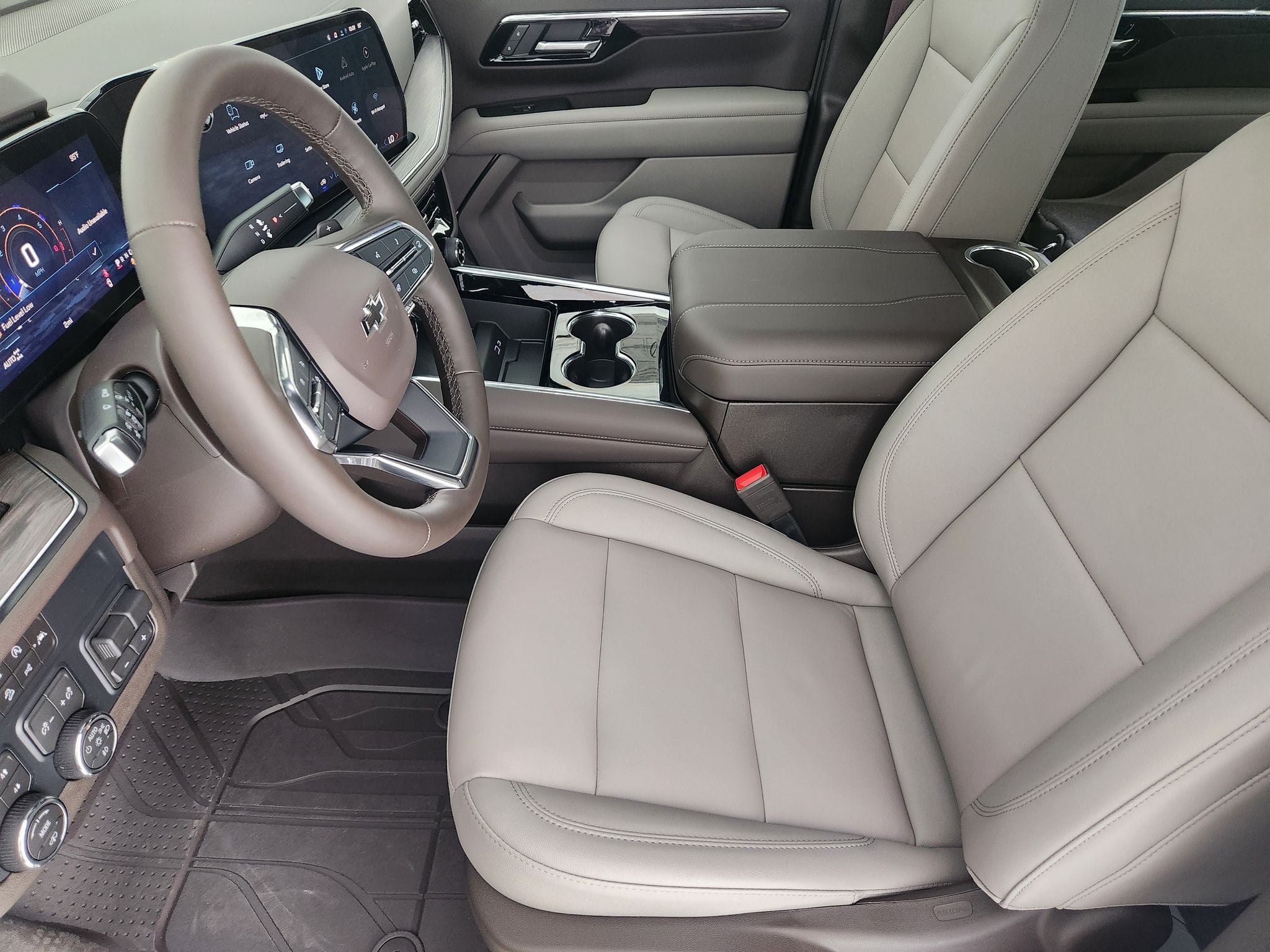 2027 Chevrolet Tahoe Z71 — photo 12