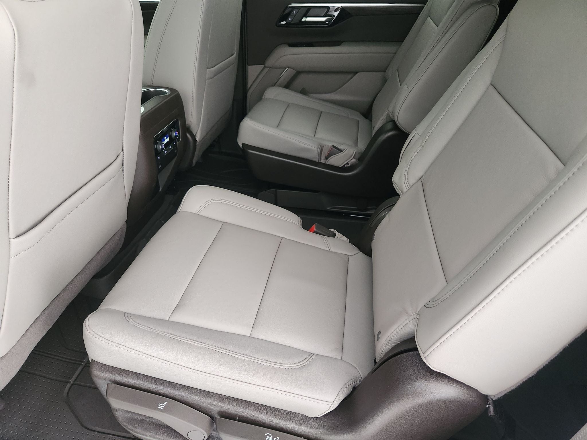 2027 Chevrolet Tahoe Z71