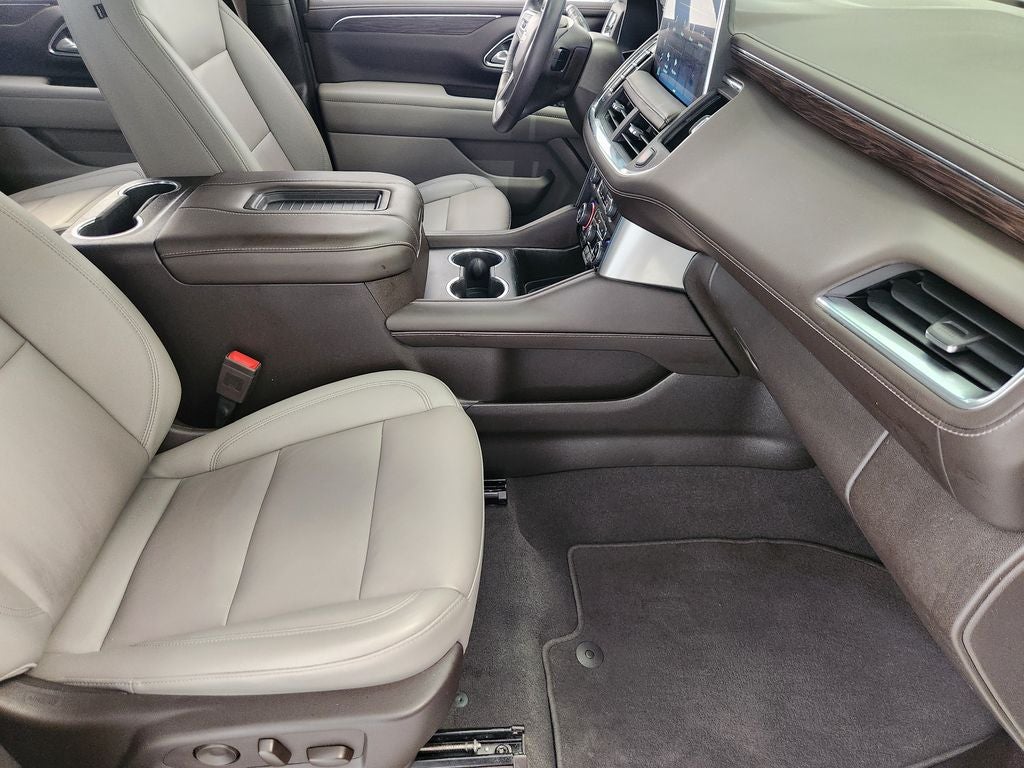 2022 Chevrolet Suburban LT