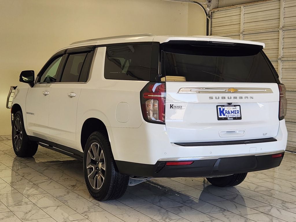 2022 Chevrolet Suburban LT