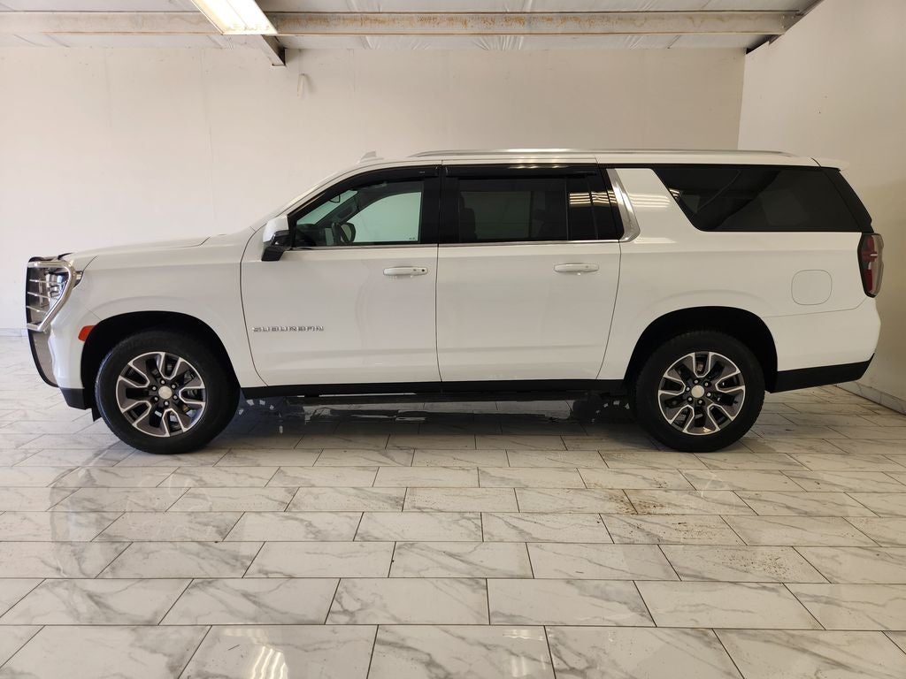 2022 Chevrolet Suburban LT
