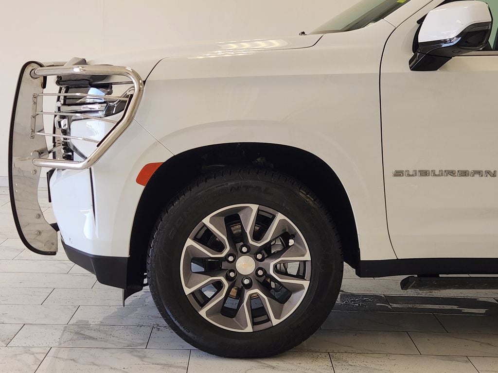 2022 Chevrolet Suburban LT