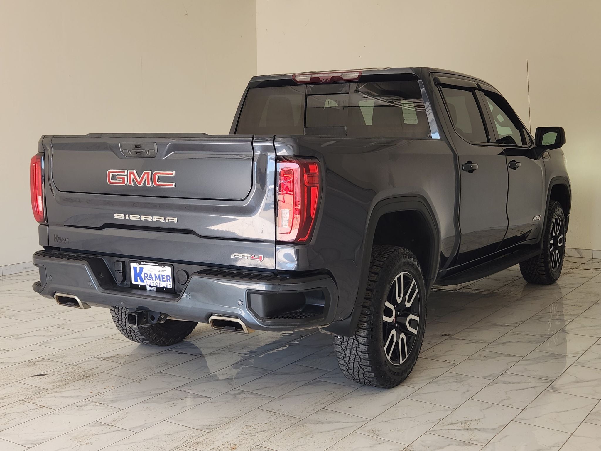 2021 GMC Sierra 1500 AT4