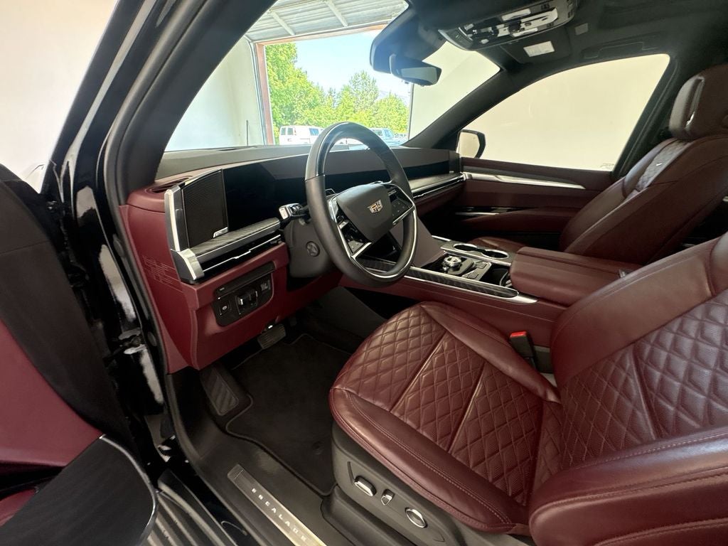 2025 Cadillac Escalade Premium Luxury