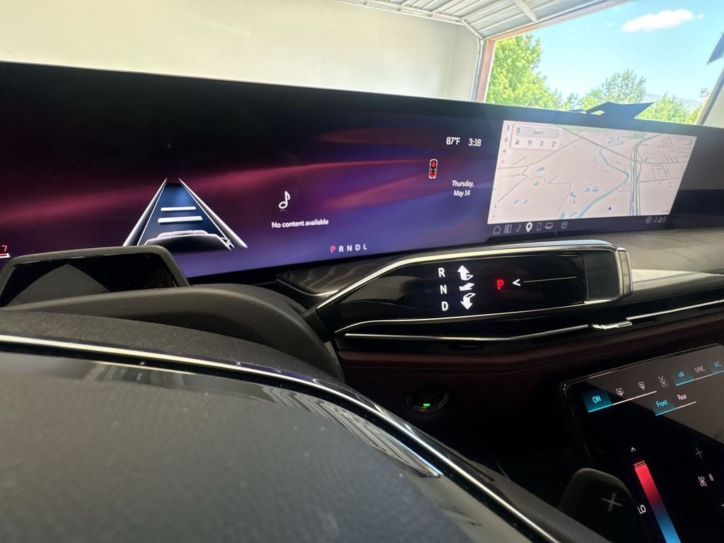 2025 Cadillac Escalade Premium Luxury