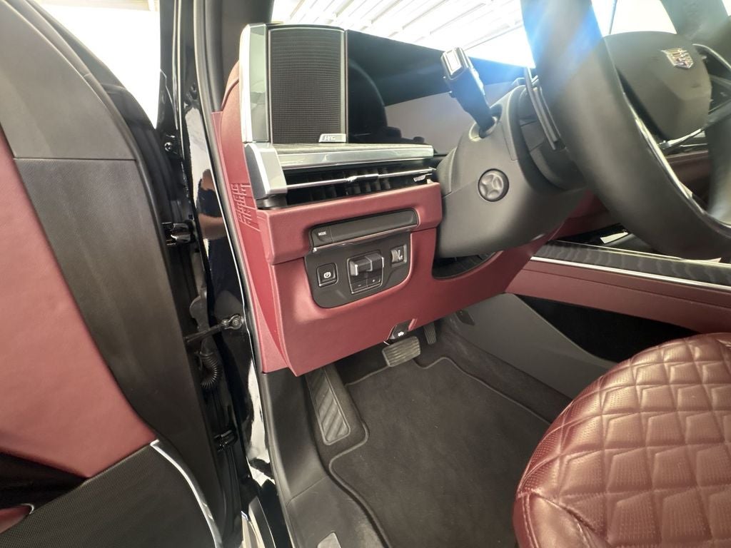 2025 Cadillac Escalade Premium Luxury
