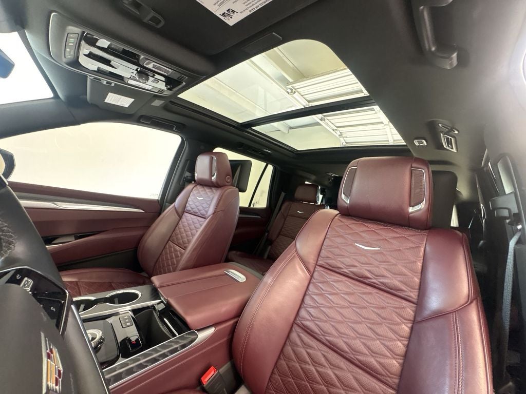 2025 Cadillac Escalade Premium Luxury