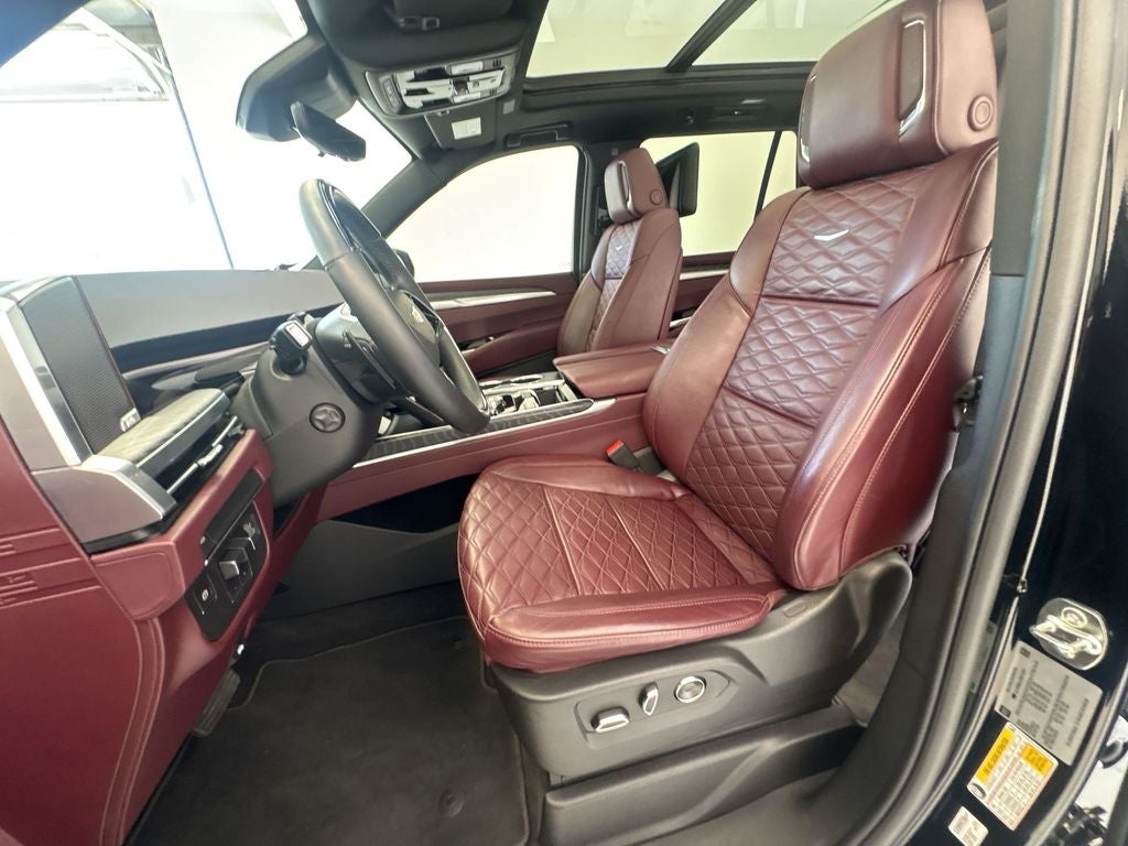 2025 Cadillac Escalade Premium Luxury