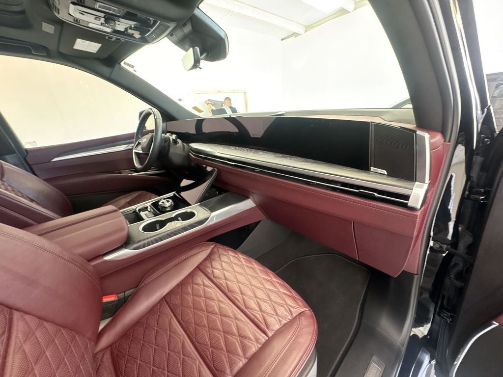 2025 Cadillac Escalade Premium Luxury