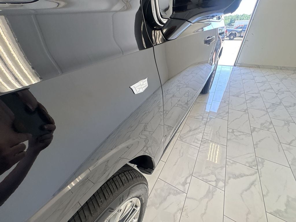 2025 Cadillac Escalade Premium Luxury