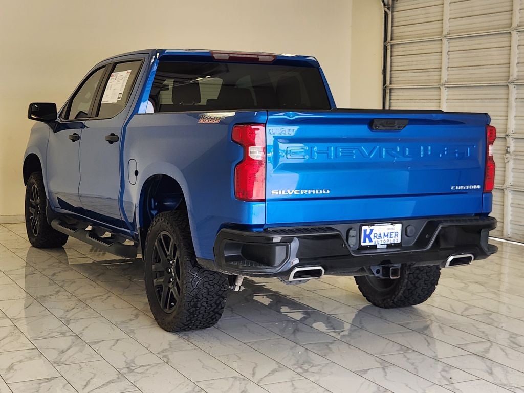 2022 Chevrolet Silverado 1500 Custom Trail Boss