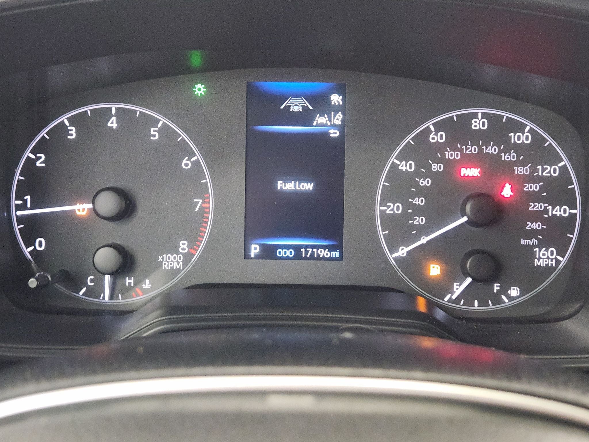 2025 Toyota Corolla Cross LE